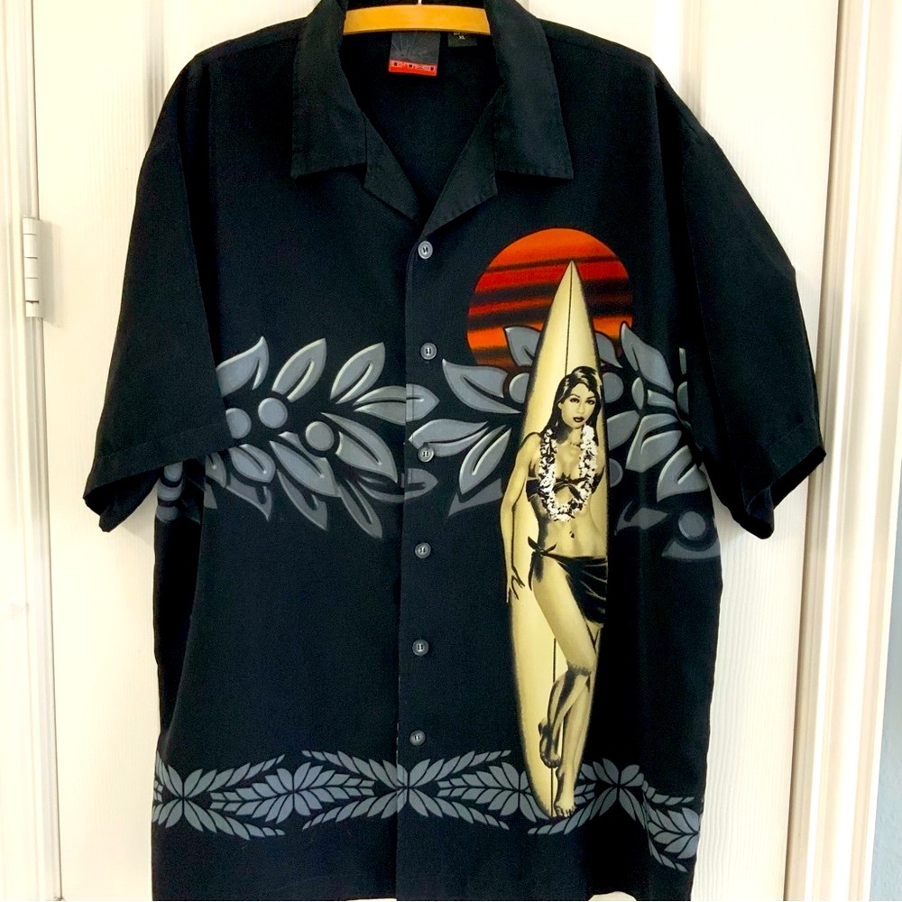 Black Hawaiian XL Lightweight Travel Shirt. Vacations,‎ cook outs & beach.